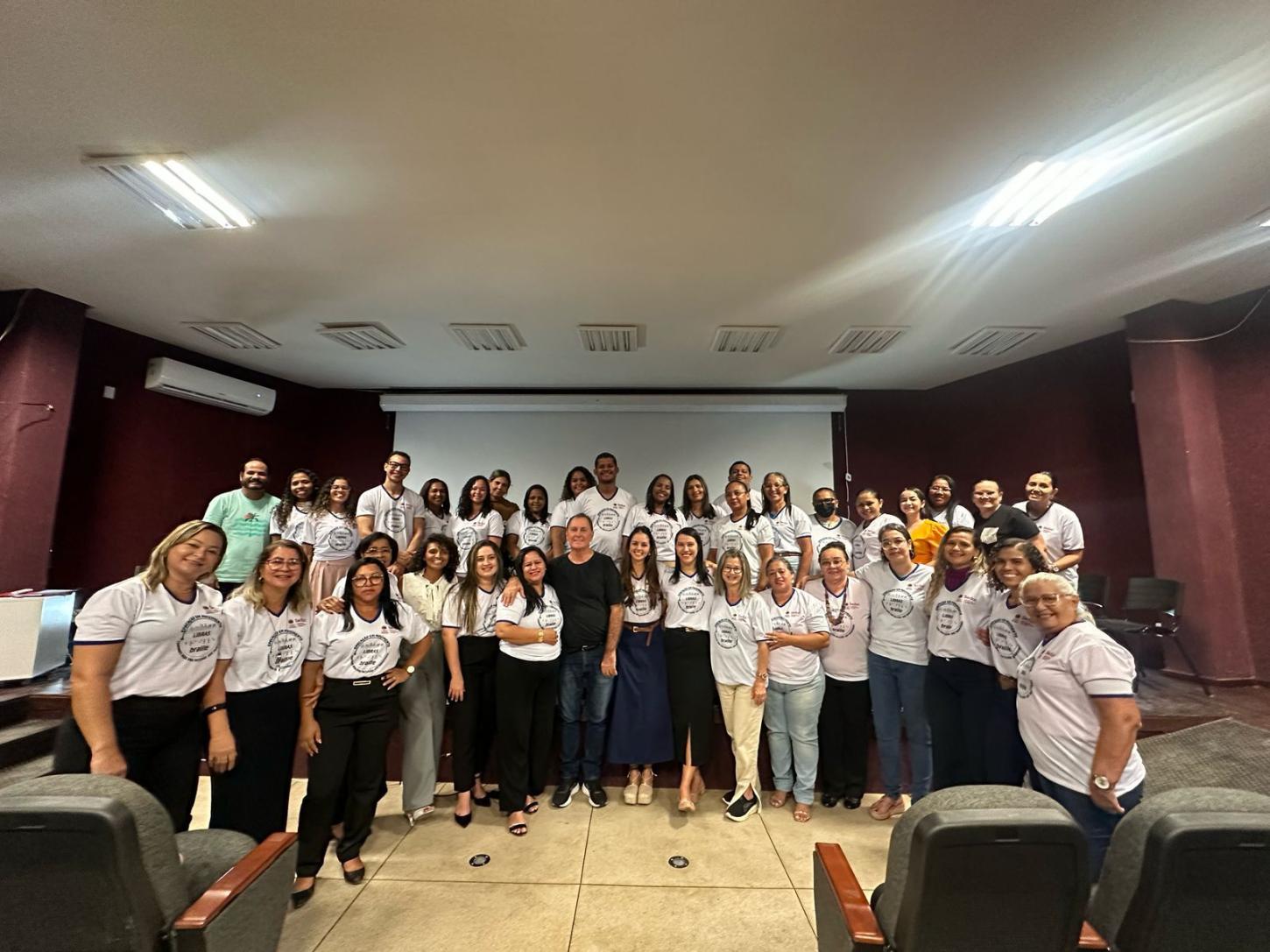 Prefeitura de Lagoa Grande-PE promove Formação em Libras para profissionais da rede e avança na educação inclusiva
