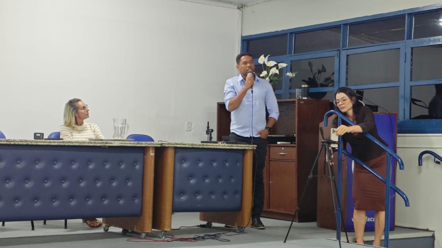 Em evento da Prefeitura de Petrolina-PE, vereador Wanderley Alves destaca a importância de combater os maus-tratos aos animais