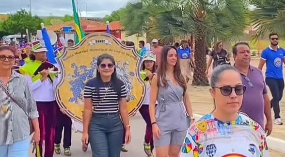 Valorizando o esporte: Prefeitura de Lagoa Grande-PE reúne centenas de atletas e abre os Jogos Escolares 2025