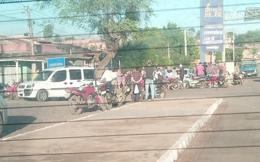 Homem é brutalmente assassinado por disparos de espingarda calibre .12 dentro de carro em Ipubi-PE