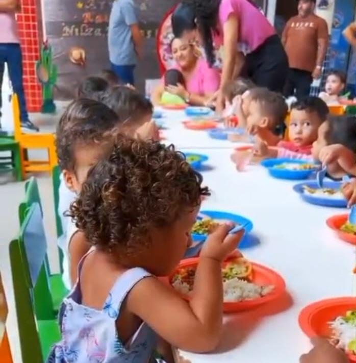 Com foco no bem-estar dos alunos, Secretaria de Educação de Lagoa Grande-PE leva merenda de qualidade para as escolas; VEJA O VÍDEO