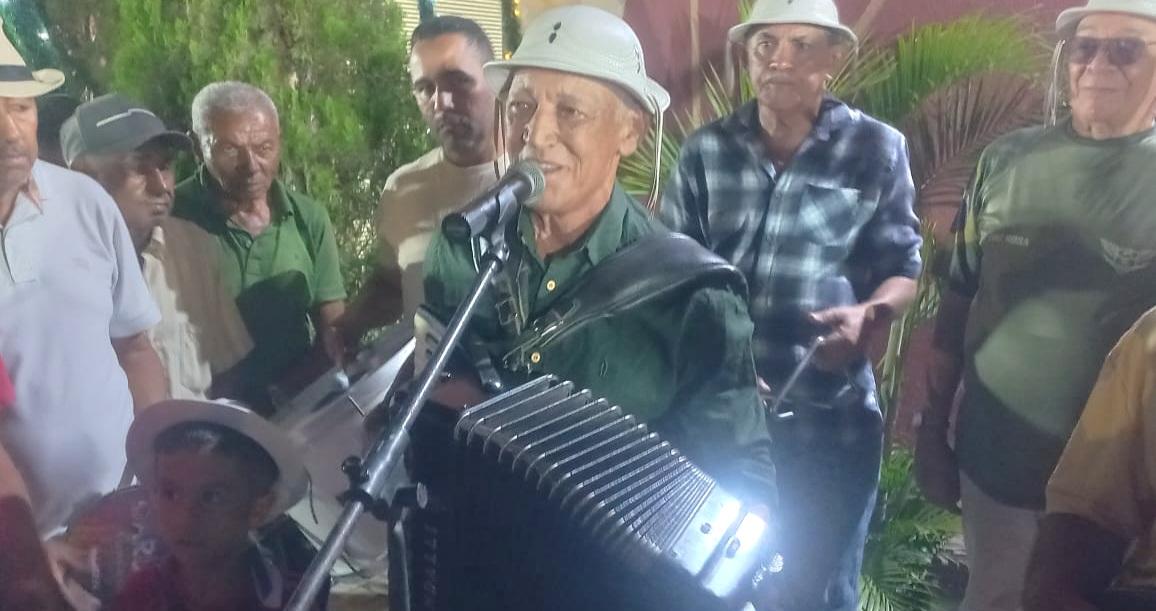 Comunicador Iranildo Figueiredo comanda grande encontro de sanfoneiros, com participação de Sérgio do Forró na Petrolina FM