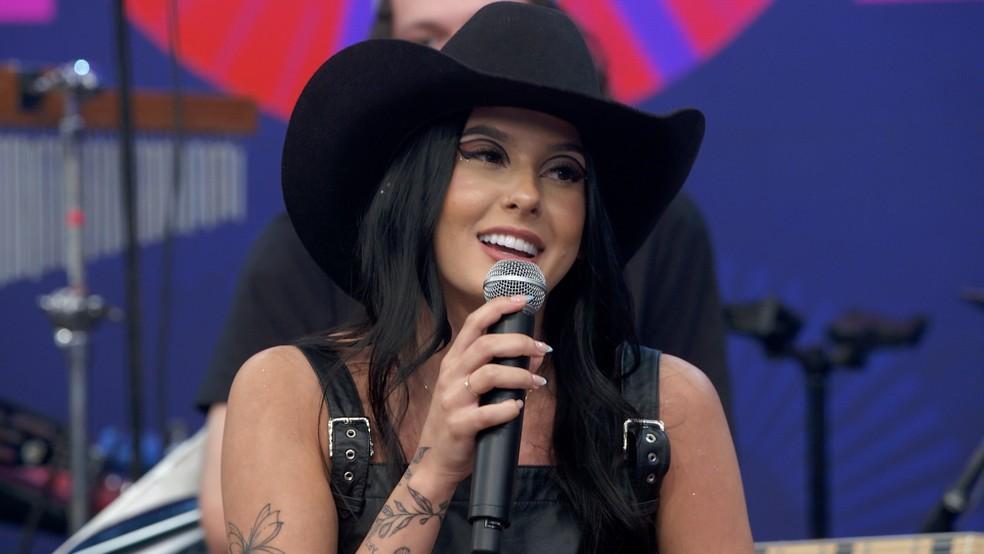 Cantora Ana Castela surpreende fãs e anuncia pausa na carreira e fala sobre atuação na novela Coração Acelerado