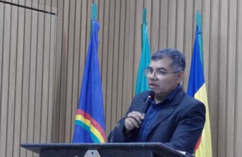 Com discurso bastante chamativo, vereador Professor Vavá surpreende os demais parlamentares durante sessão na Câmara de Lagoa Grande-PE