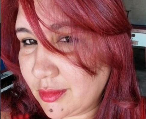 Mulher salva bebê da melhor amiga antes de morrer em acidente com caminhão desgovernado