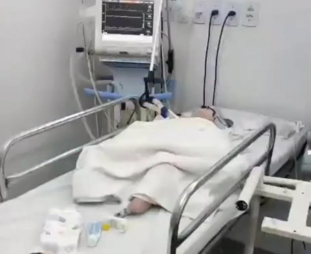 Bebê com Sindrome de Down, bronquiolite e pneumonia grave aguarda vaga em UTI há 14 dias no Hospital Dom Malan e familiares fazem apelo urgente