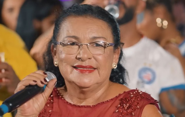 Fenômeno na internet, Mainha do Brega conquista legião de fãs com 