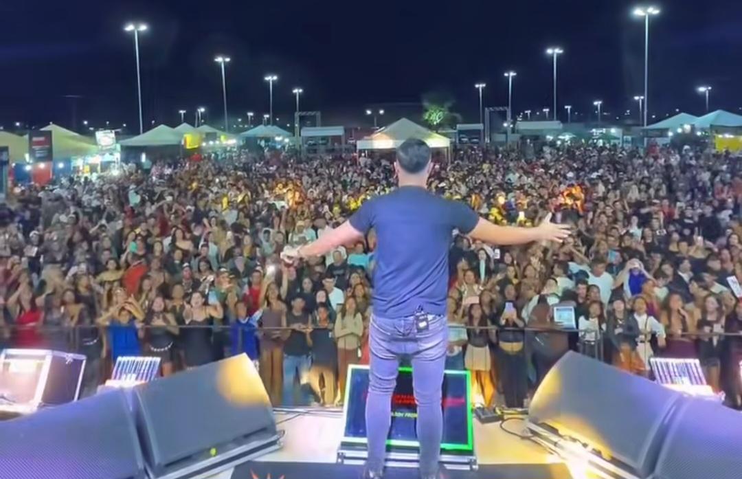 Festival Anarriê, Hasteamento das Bandeiras, Desfile Cívico e shows marcam o início do aniversário de Lagoa Grande; hoje (15) tem Missa, Milsinho Toque Dez e mais