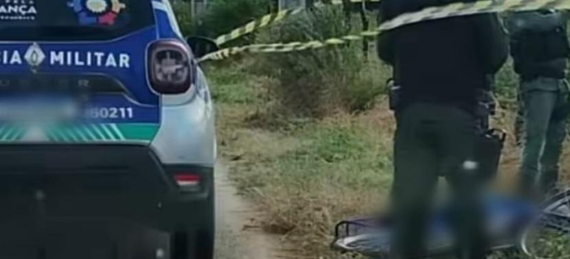 Homem é encontrado morto ao lado de bicicleta em estrada do interior de Petrolina-PE