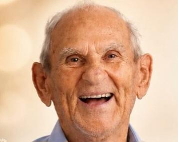 Morre o fenômeno da internet, Vovô Anésio - dono do bordão: 