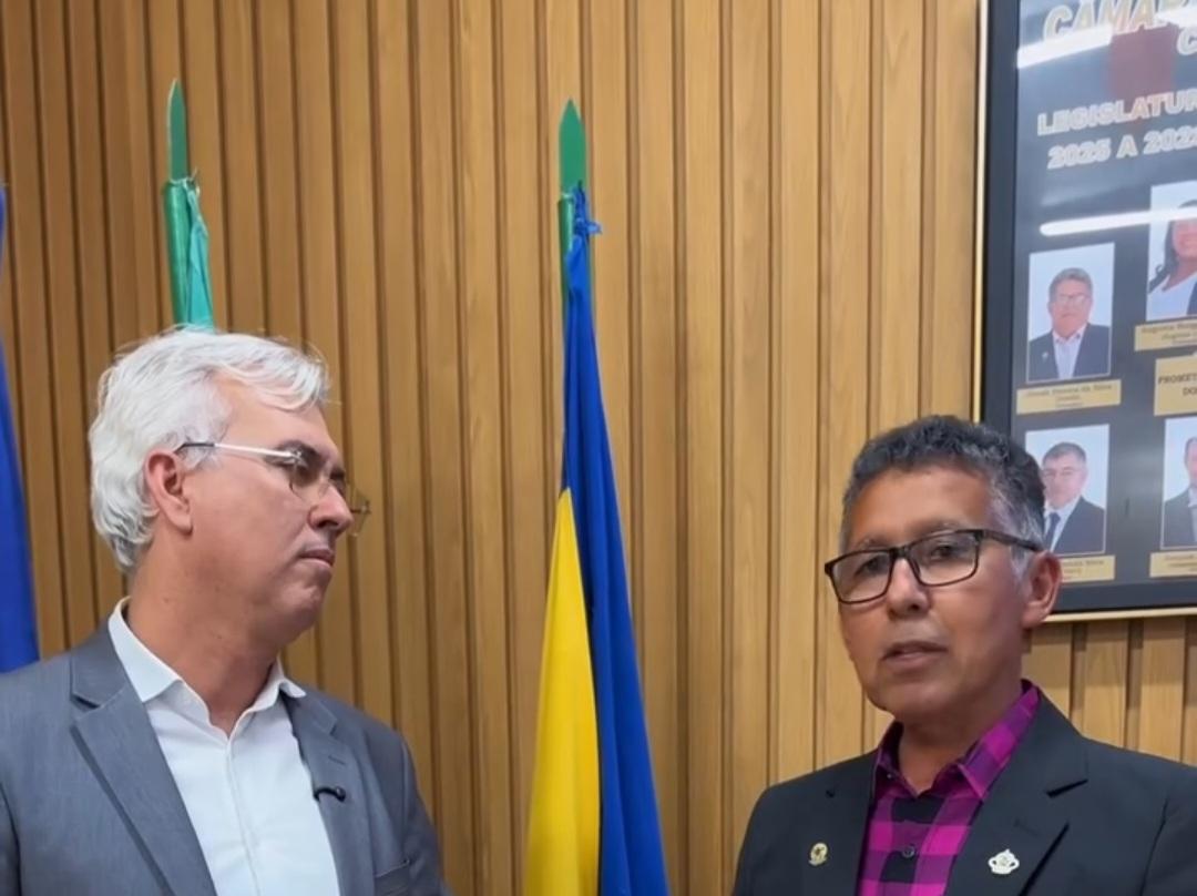 Vereador de Custódia-PE e o presidente da Câmara de Lagoa Grande-PE discutem o desenvolvimento e fortalecimento da economia lagoa-grandense