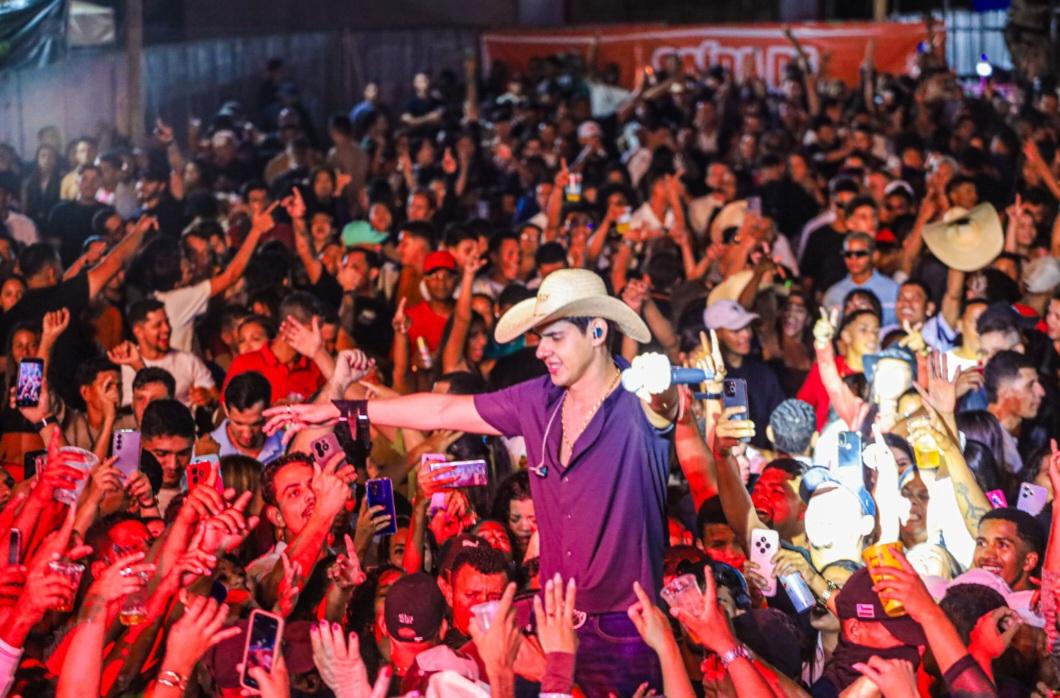 Com multidão e fortalecimento da economia local, Tradicional Festa de Santana do Sobrado, em Casa Nova-BA foi um sucesso