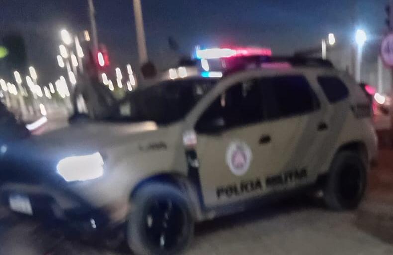 Homem é alvejado a tiros nas proximidades do shopping de Juazeiro-BA