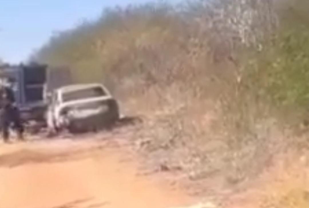 Homem é encontrado carbonizado dentro de carro em área de matagal de Juazeiro-BA