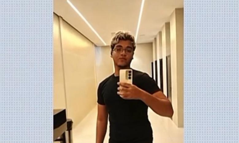 Sob forte comoção, familiares e amigos dão o último adeus ao jovem Otávio Soares em Petrolina-PE; ASSISTA