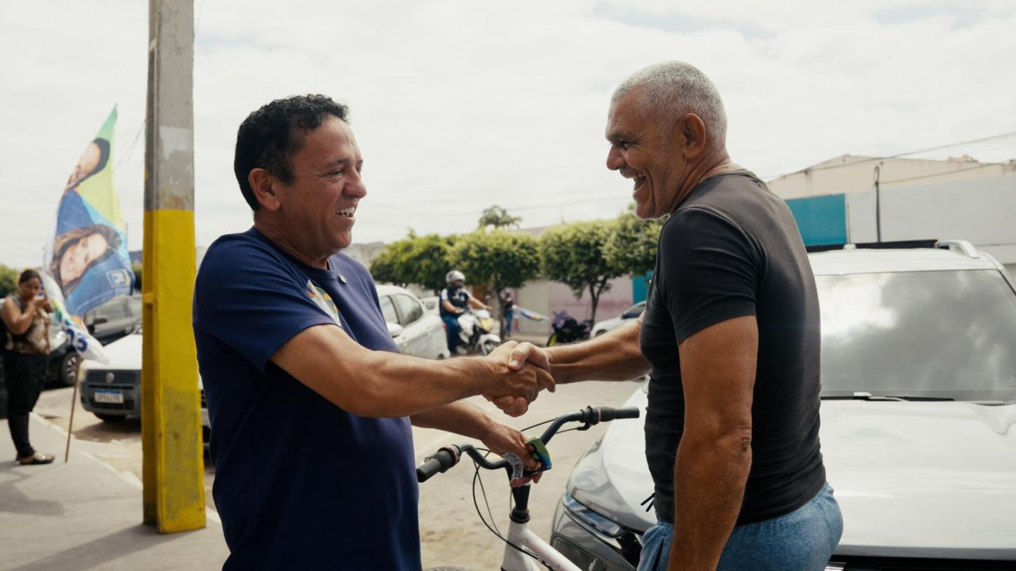 Candidato a deputado federal, Carlos Britto intensifica agenda de visitas e apresenta propostas em Petrolina-PE