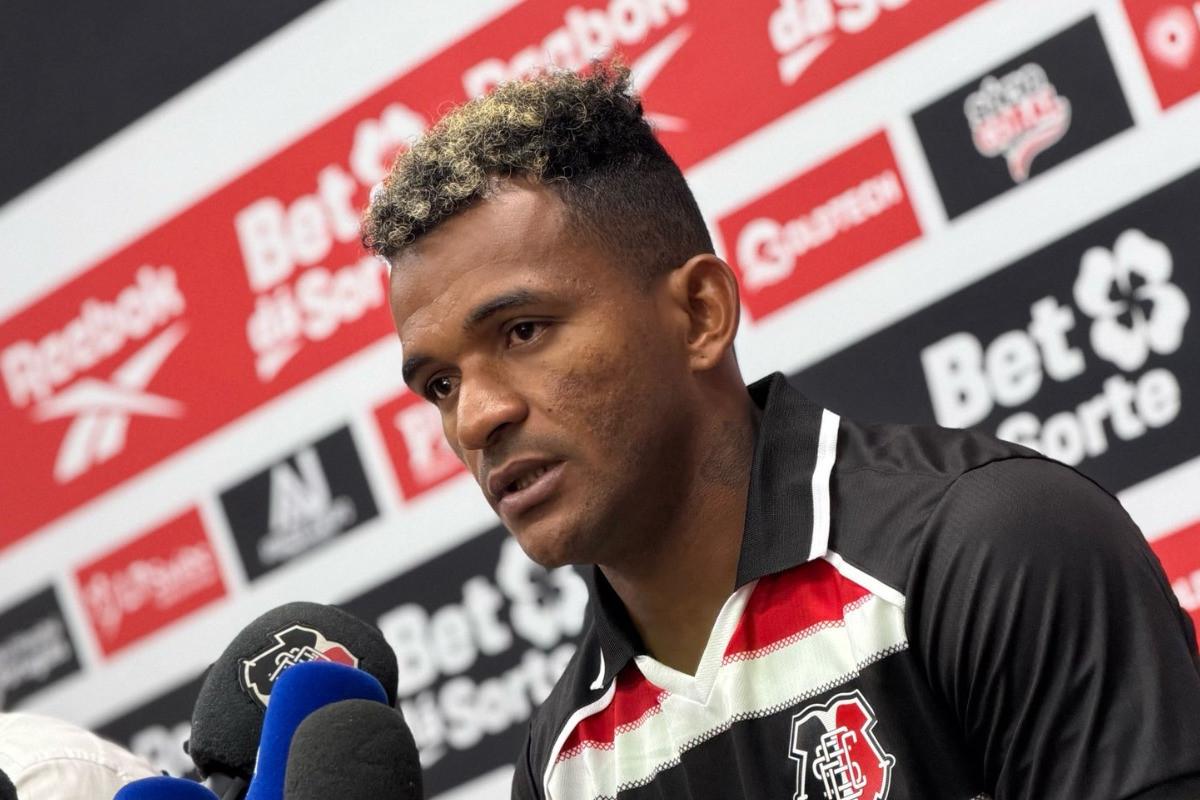 De volta ao futebol brasileiro: Jogador revelado na base do Petrolina e com passagens por times da 