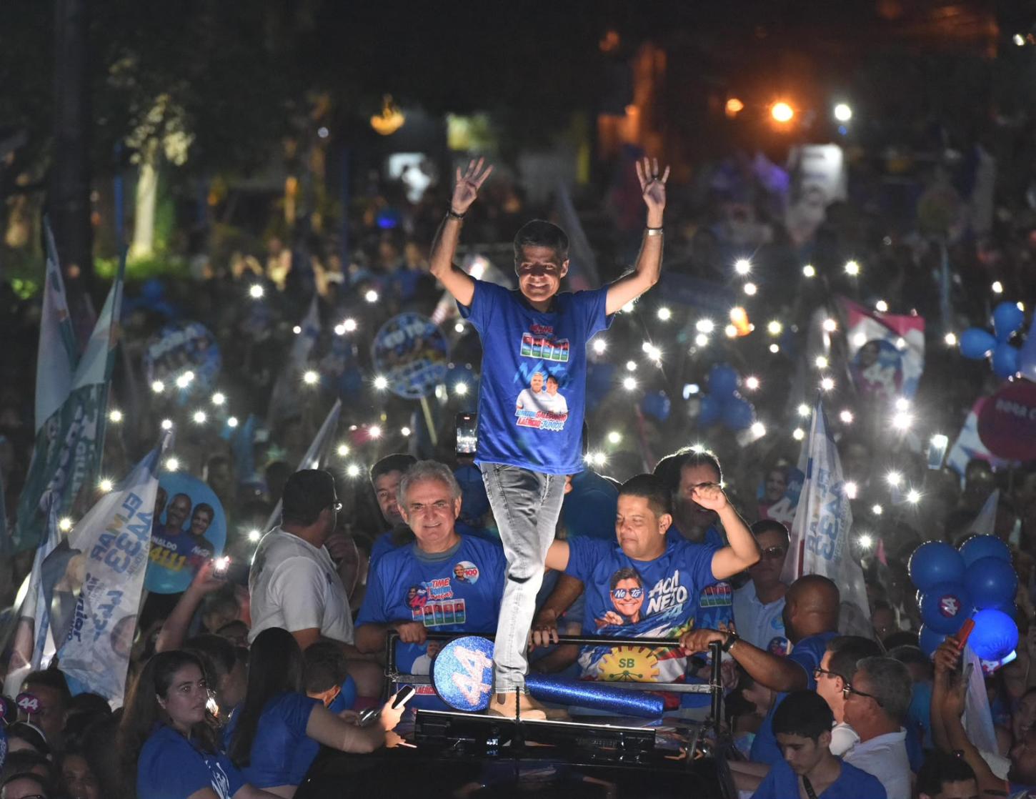 Desejo de mudança: Senhor do Bonfim recebe o candidato ao Governo da Bahia, ACM Neto em grande caminhada