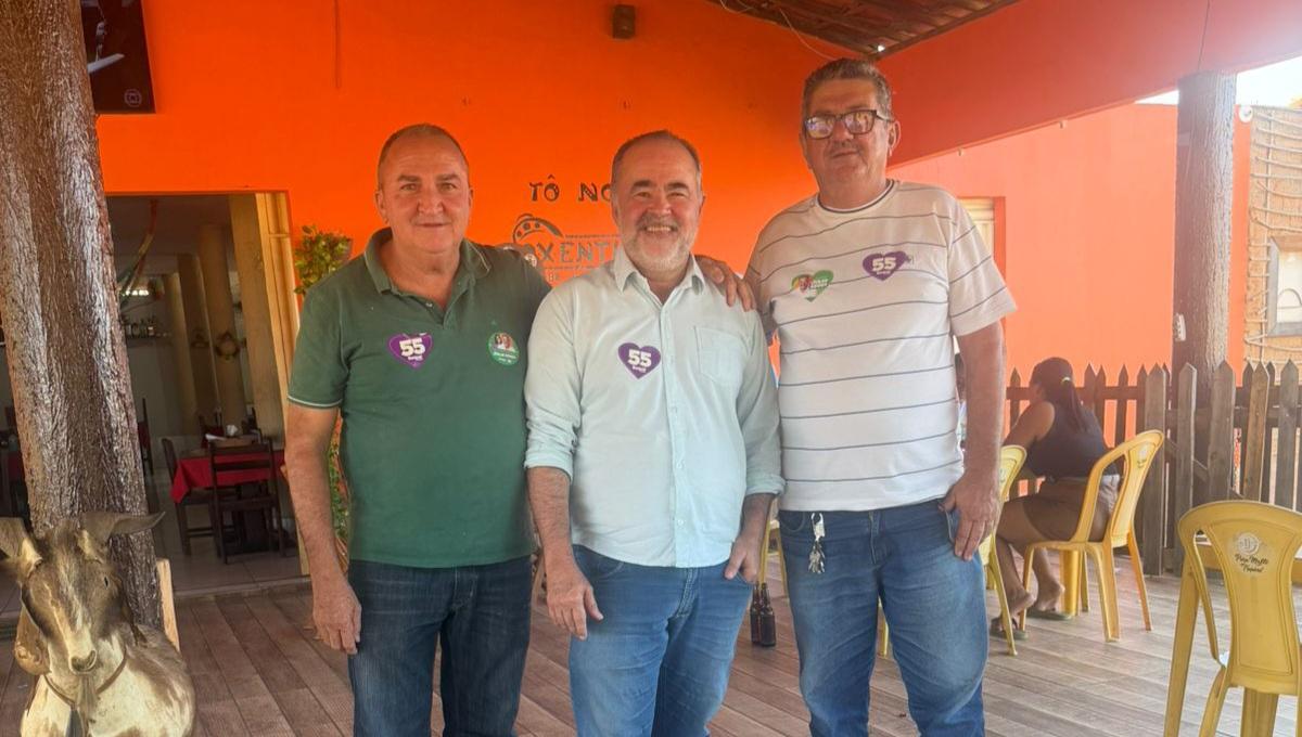 Gestores e educadores de Petrolina, e o ex-vereador de Lagoa Grande, Vanelson declaram apoio à Julio Lossio na busca pela vaga na Alepe