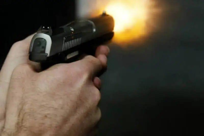 Homem é alvejado por disparos de arma de fogo no bairro Antônio Cassimiro, em Petrolina-PE