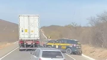 Acidente automobilístico tira a vida de motociclista em Orocó - sentido Santa Maria da Boa Vista, no Sertão de Pernambuco