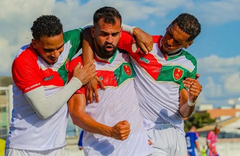 Petrolina começa bem no Campeonato Pernambucano e vence o Afogados em casa