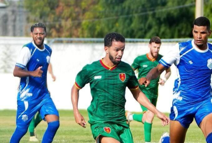 Campeonato Pernambucano: Petrolina vence o 1⁰ de Maio no 